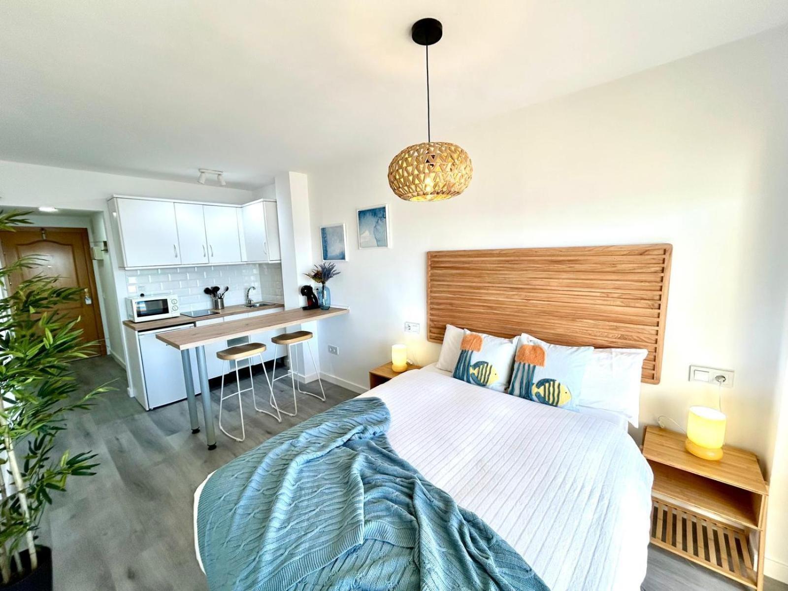 フエンヒロラStella Maris - Amazing Frontal Sea Views With Pool & Terrace By 10Toseaアパートメント エクステリア 写真